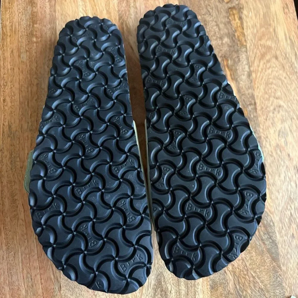 Birkenstock oversized buckle